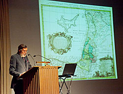 Zacharakis Delivers Lecture on Cartography